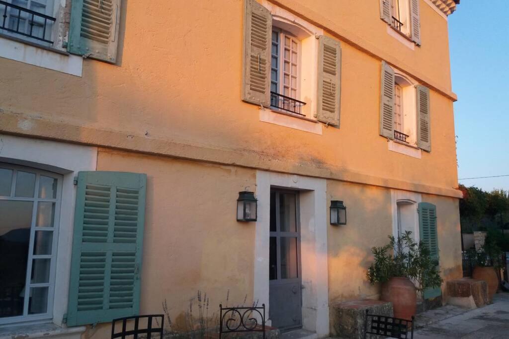 Bastide Au Milieu Des Vignes Et Des Oliviers Aupsヴィラ エクステリア 写真
